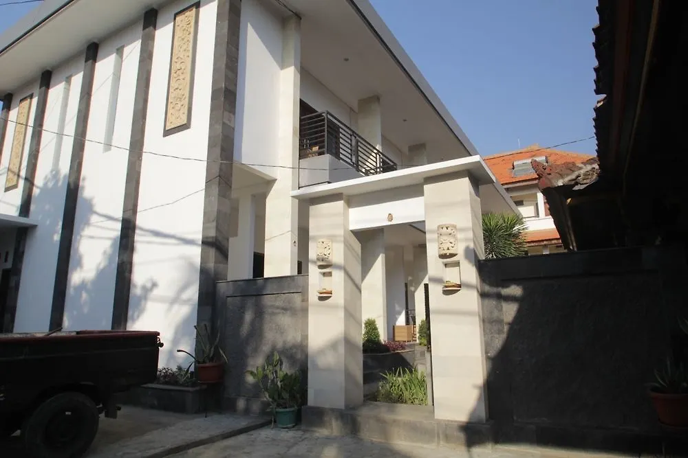 D'Gaduh Suite Kuta Kuta  Guest house Kuta (Bali)